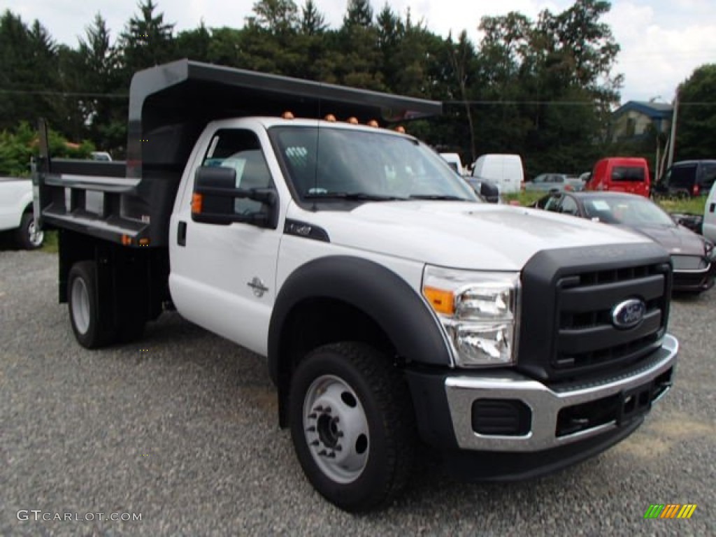 Oxford White 2013 Ford F550 Super Duty XL Regular Cab 4x4 Dump Truck Exterior Photo #84060122