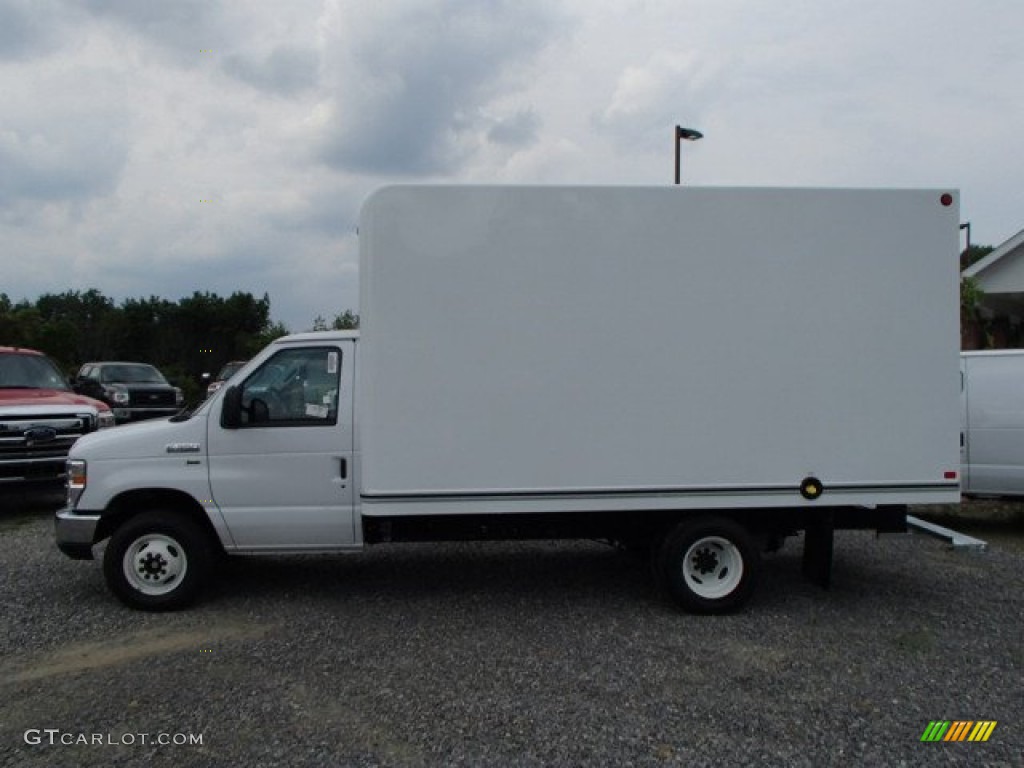 Oxford White 2013 Ford E Series Cutaway E350 Moving Truck Exterior Photo #84061100