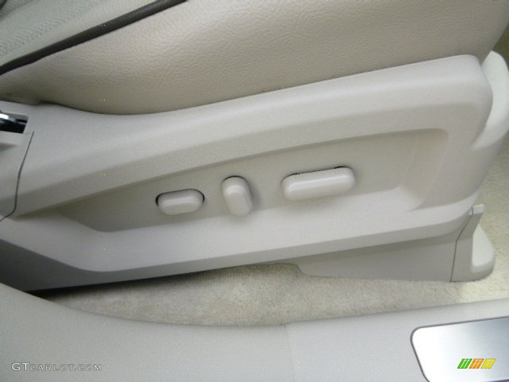 2011 MKX AWD - Earth Metallic / Medium Light Stone photo #12