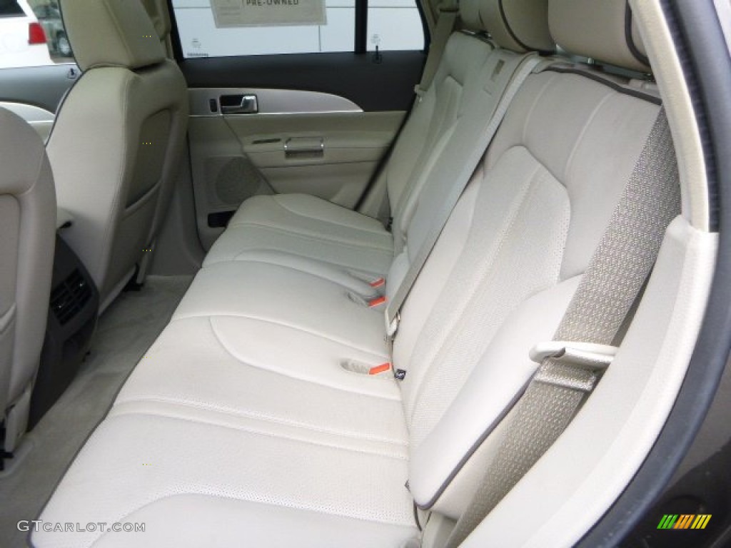 2011 Lincoln MKX AWD Rear Seat Photos