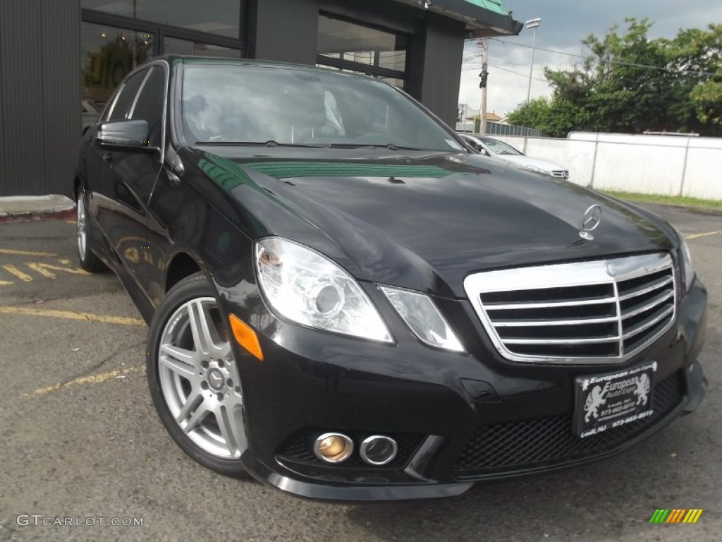 2010 E 350 4Matic Sedan - Black / Black photo #2