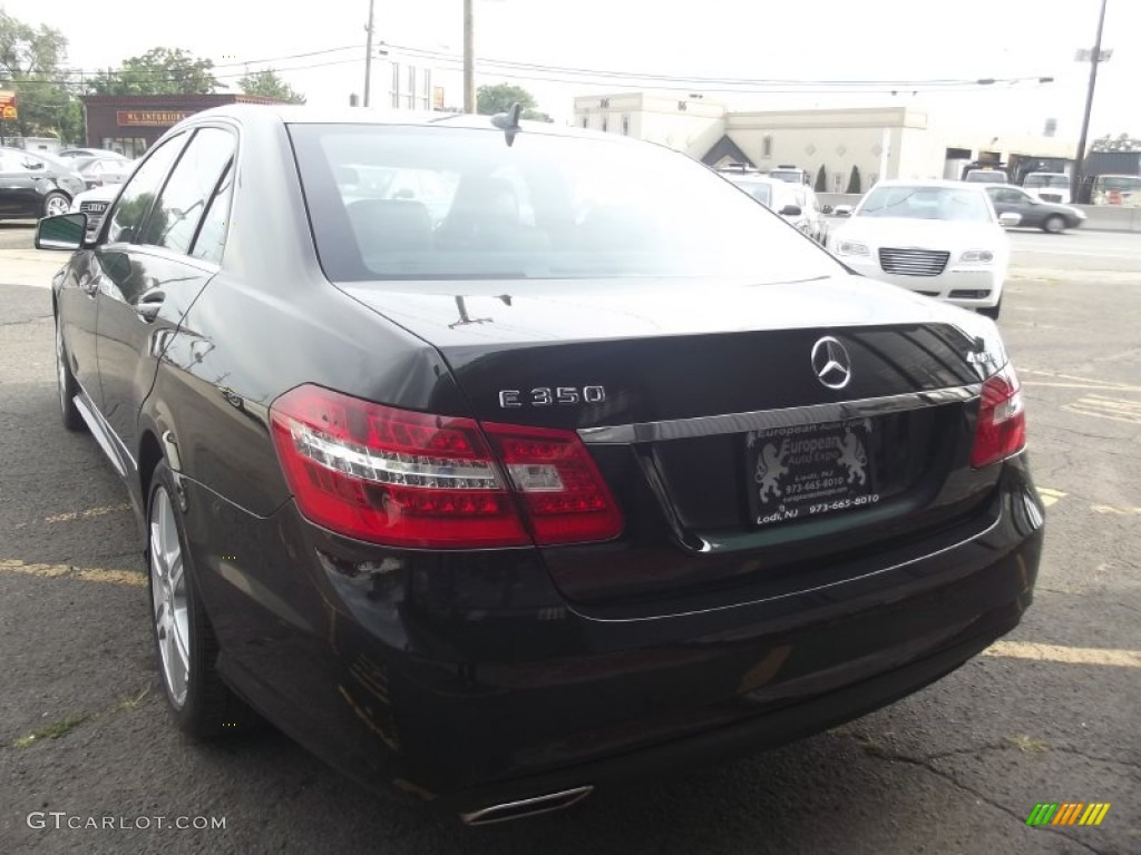 2010 E 350 4Matic Sedan - Black / Black photo #4