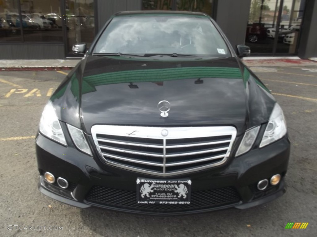 2010 E 350 4Matic Sedan - Black / Black photo #7