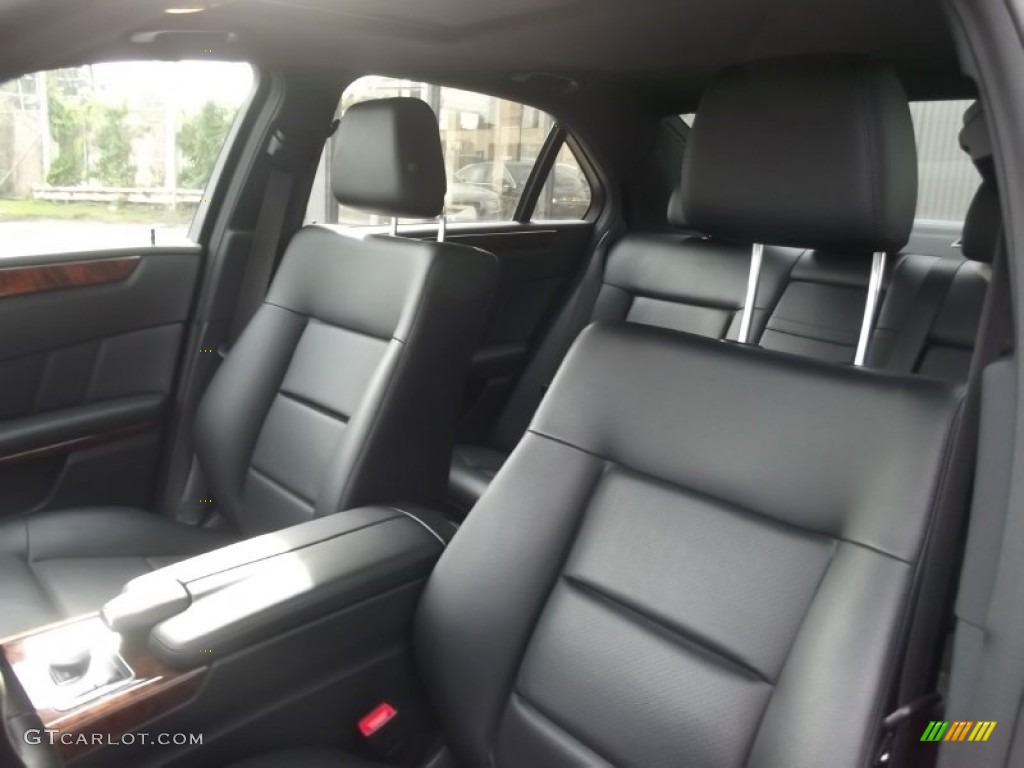 2010 E 350 4Matic Sedan - Black / Black photo #9