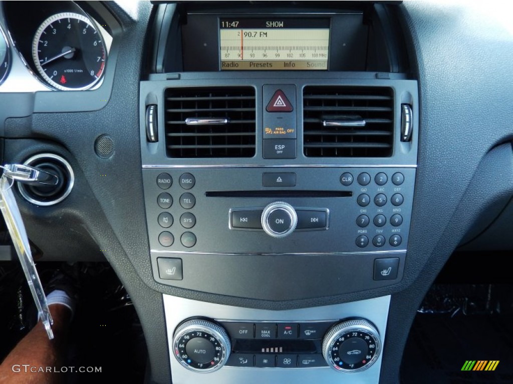 2010 Mercedes-Benz C 300 Sport 4Matic Controls Photo #84062978