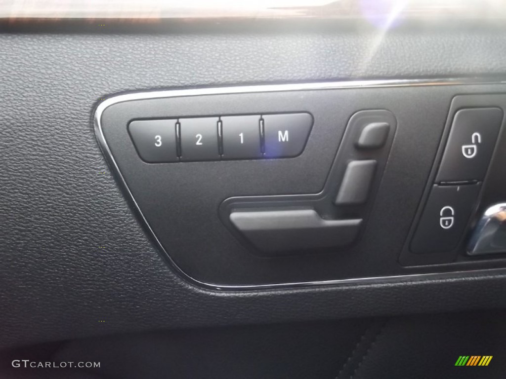 2010 E 350 4Matic Sedan - Black / Black photo #39