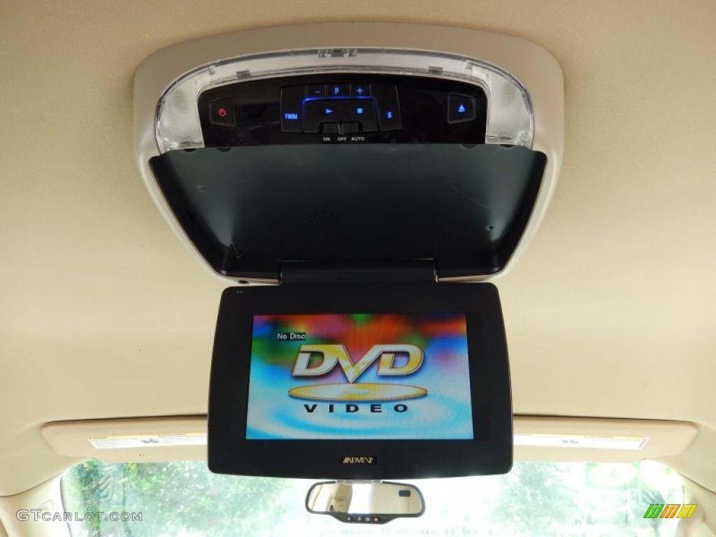 2008 Buick Enclave CXL Entertainment System Photos