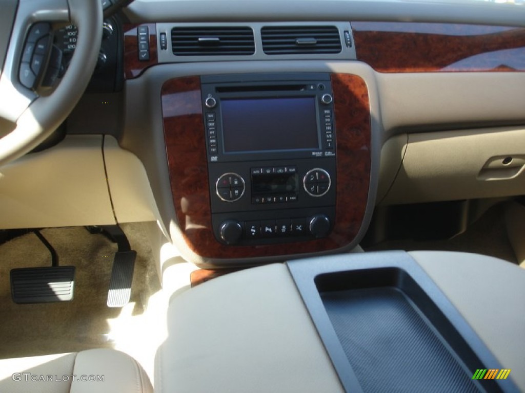 2013 Suburban LTZ 4x4 - White Diamond Tricoat / Light Cashmere/Dark Cashmere photo #4