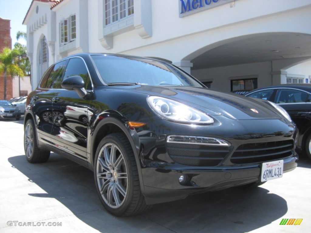 2011 Cayenne S - Amethyst Metallic / Black photo #1