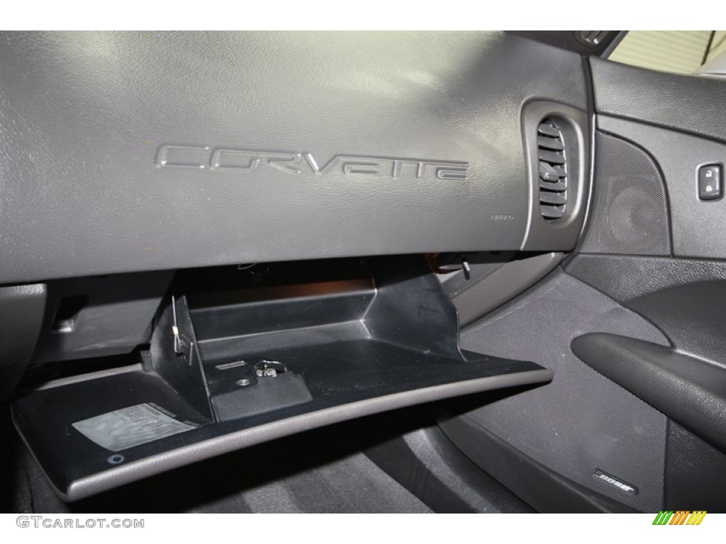 2008 Corvette Coupe - Machine Silver Metallic / Ebony photo #19