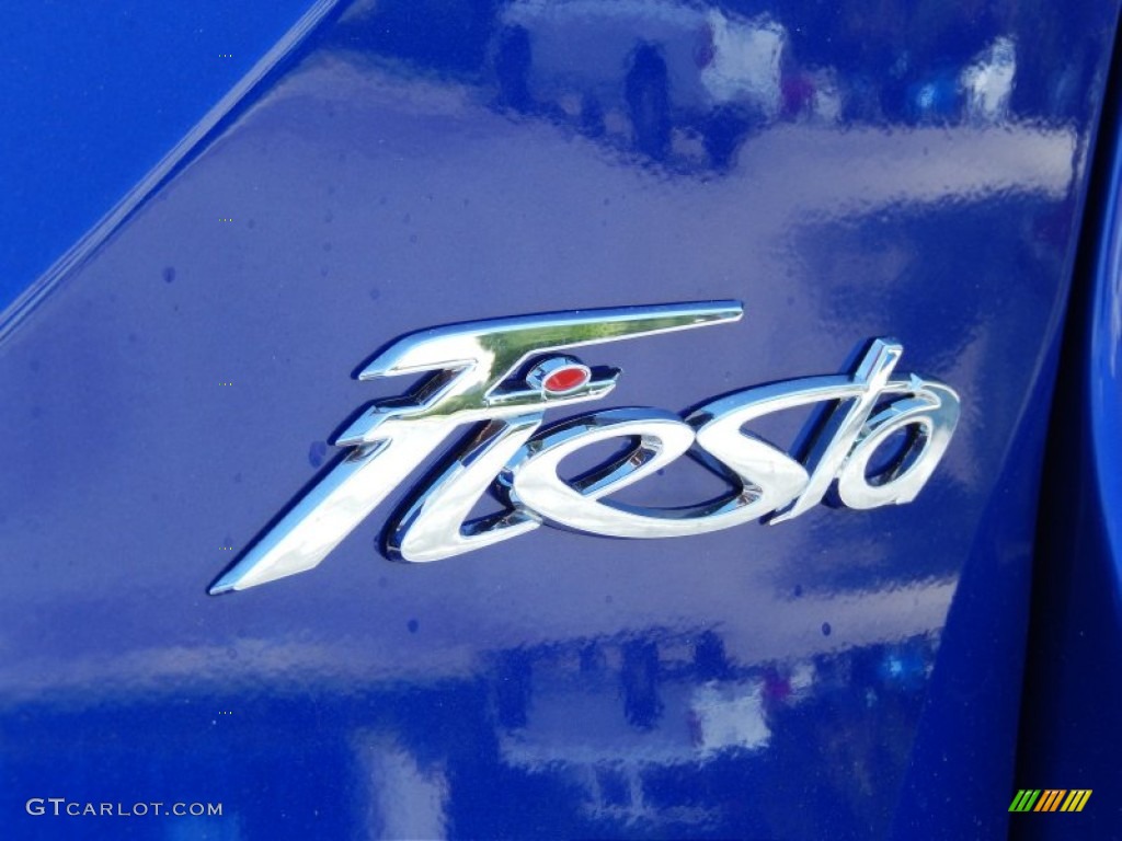 2014 Fiesta SE Sedan - Performance Blue / Charcoal Black photo #4