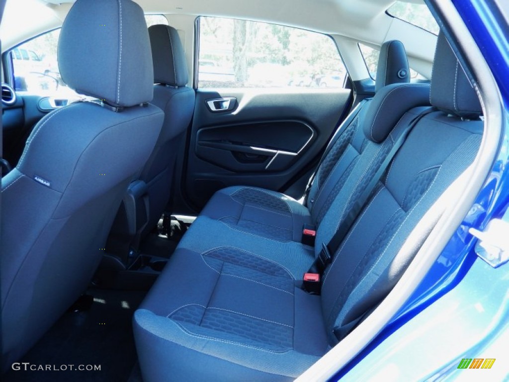 2014 Ford Fiesta SE Sedan Rear Seat Photo #84068342