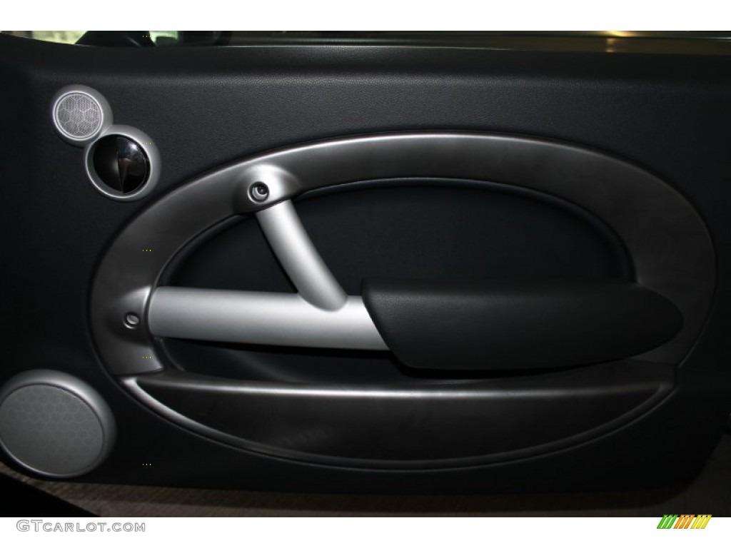 2006 Cooper S Hardtop - Hyper Blue Metallic / Black/Panther Black photo #25