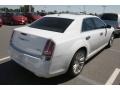 Bright White - 300 C Hemi Photo No. 2
