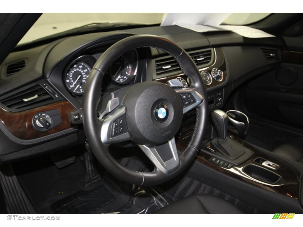 2011 Z4 sDrive30i Roadster - Alpine White / Black photo #4