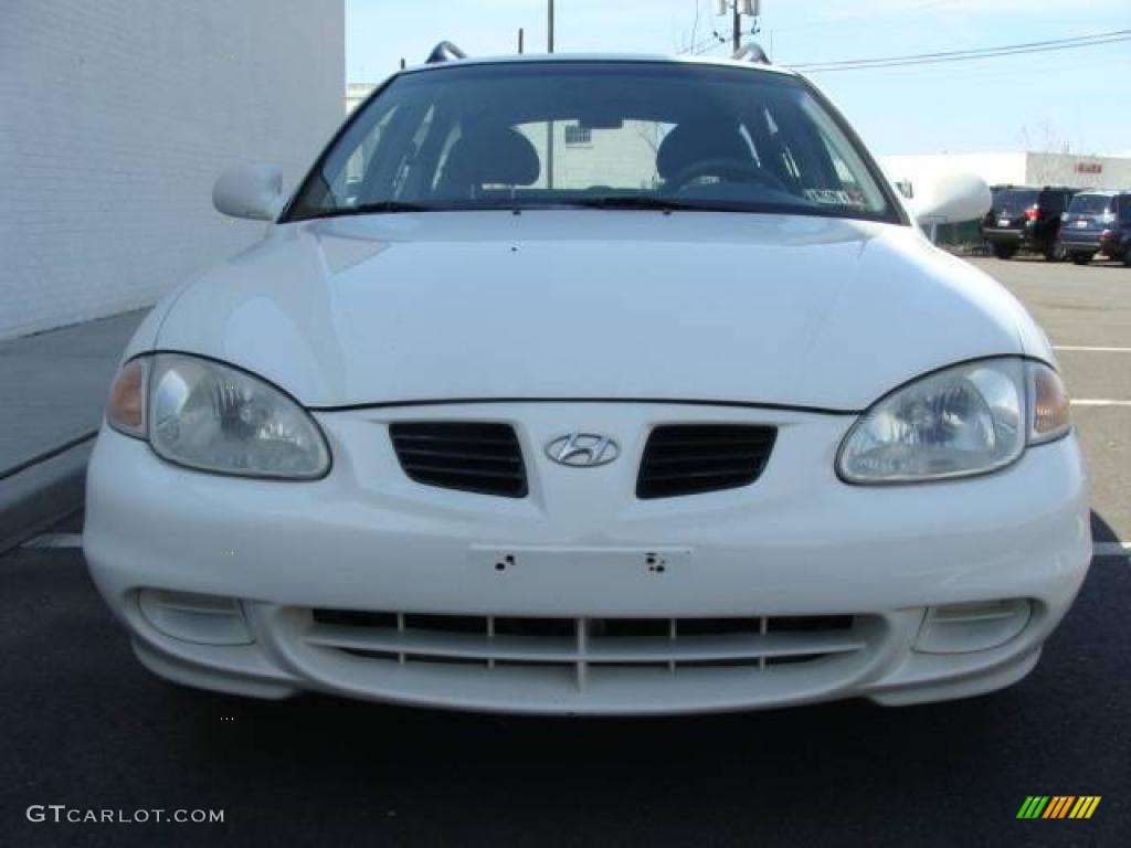 2000 Elantra GLS Wagon - Noble White / Gray photo #2