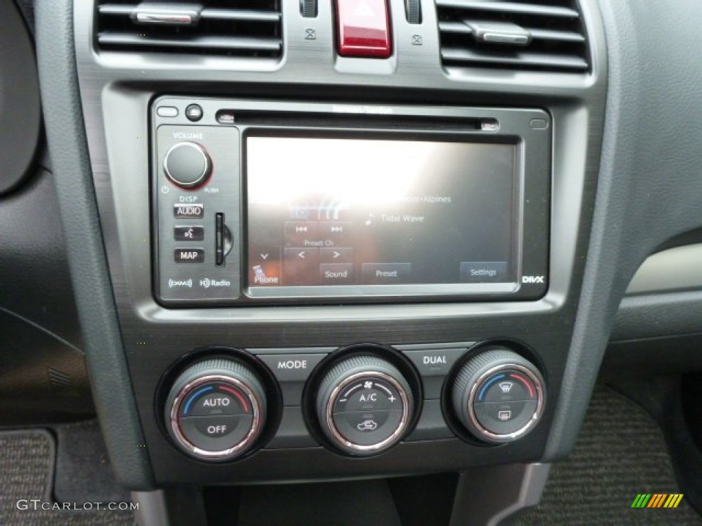 2014 Subaru Forester 2.0XT Touring Controls Photos