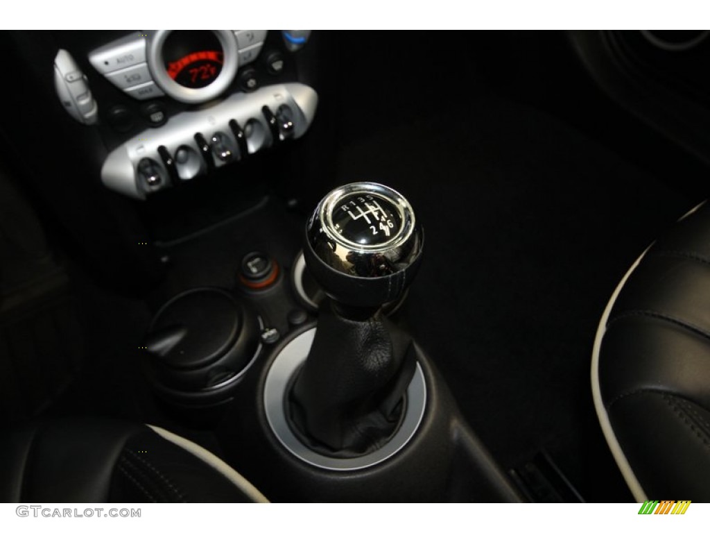 2007 Cooper Hardtop - Pure Silver Metallic / Lounge Carbon Black photo #22