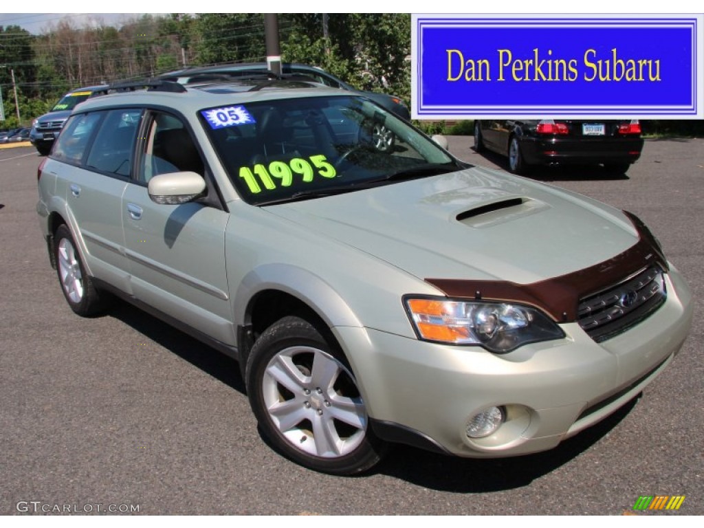 2005 Outback 2.5XT Limited Wagon - Champagne Gold Opal / Off Black photo #1