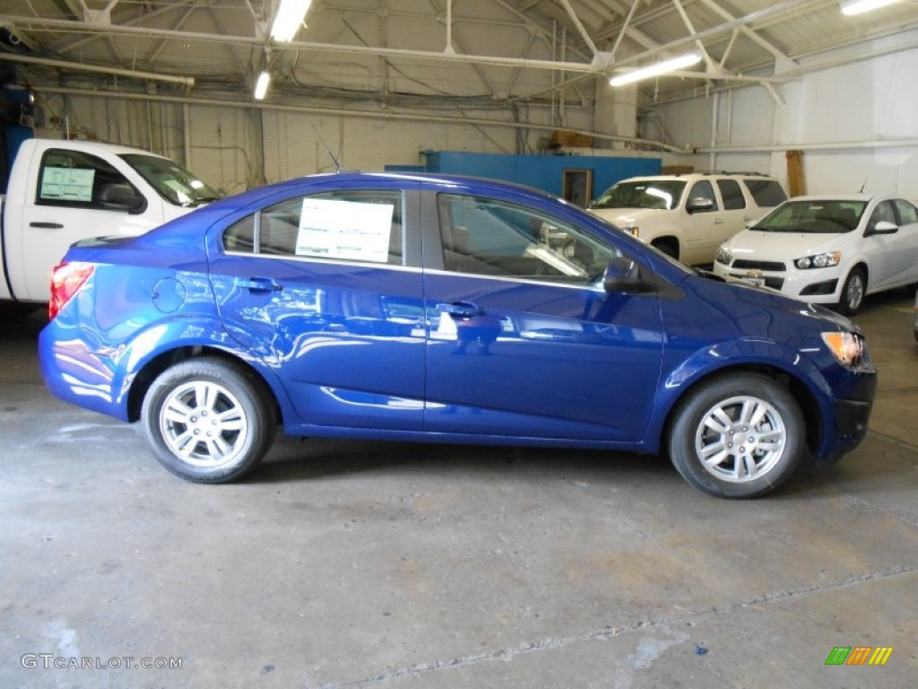 Blue Topaz Metallic 2013 Chevrolet Sonic LT Sedan Exterior Photo #84076154