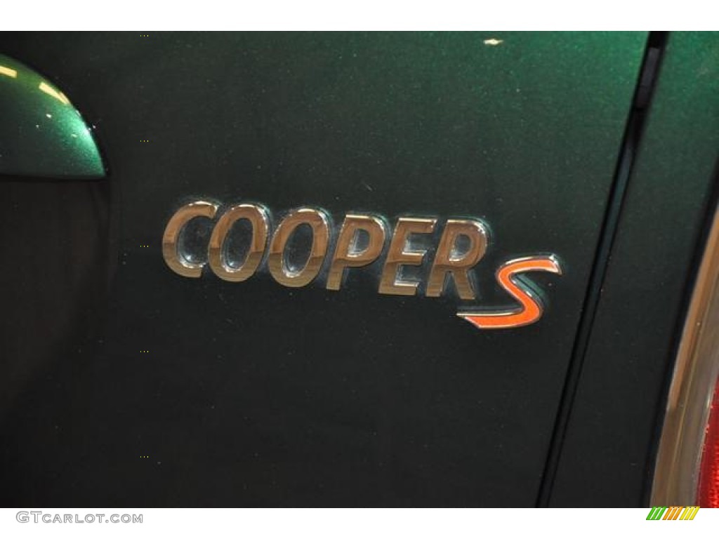 2011 Cooper S Hardtop - British Racing Green II / Carbon Black photo #15