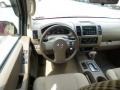 Red Brawn - Frontier SE Crew Cab 4x4 Photo No. 6