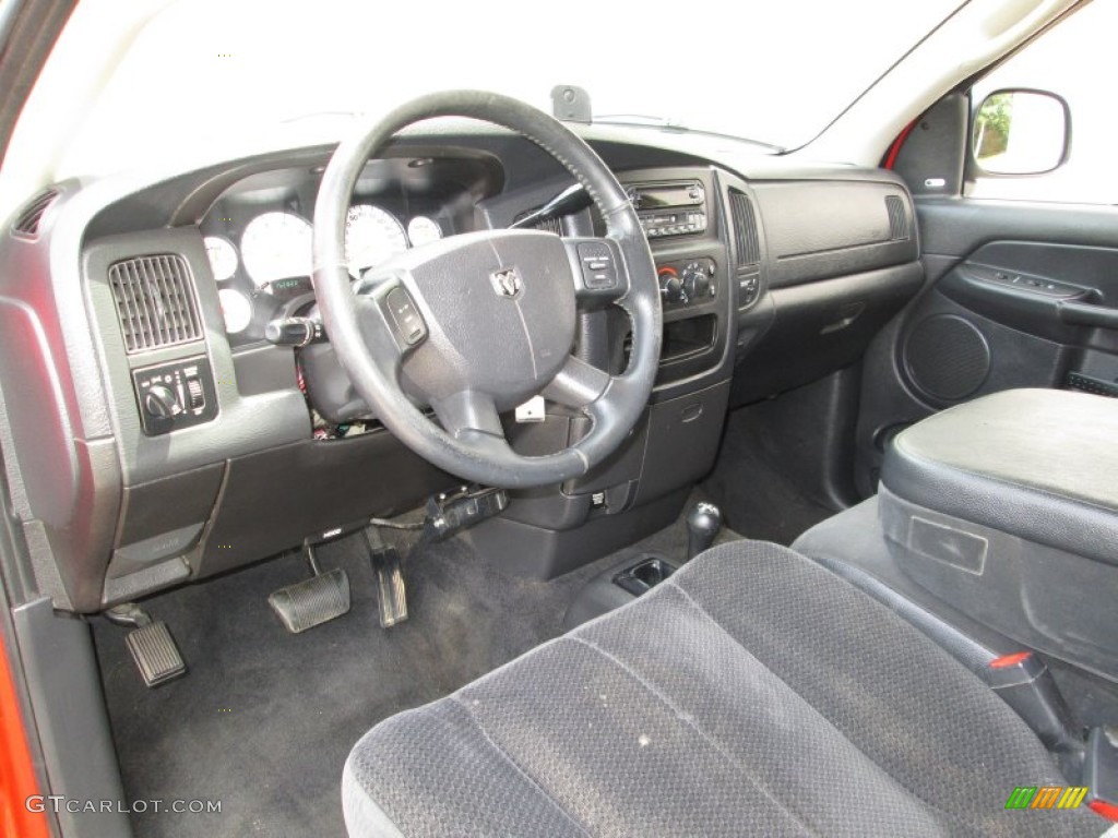 2005 Ram 1500 SLT Regular Cab 4x4 - Flame Red / Dark Slate Gray photo #16