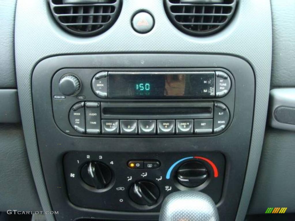 2005 Liberty Sport 4x4 - Black Clearcoat / Medium Slate Gray photo #13