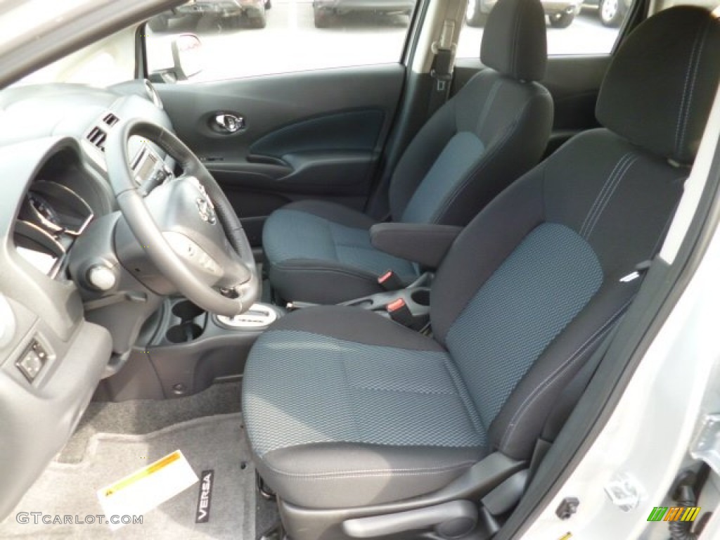 2014 Nissan Versa Note SV Front Seat Photo #84079313