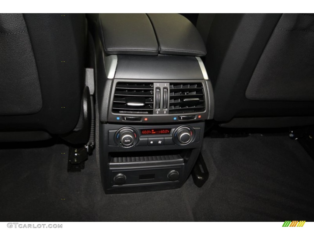 2012 BMW X5 xDrive50i Controls Photo #84079778