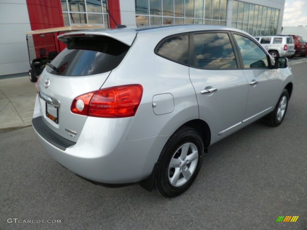 2013 Rogue S AWD - Brilliant Silver / Black photo #7