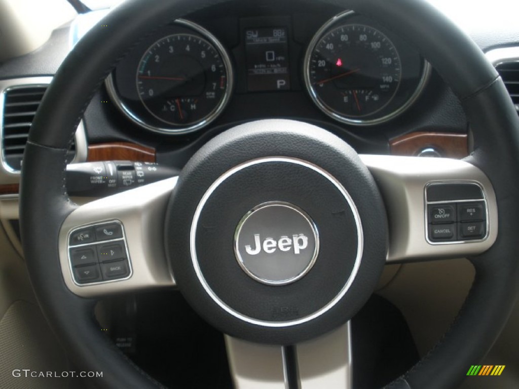 2011 Grand Cherokee Limited - Stone White / Black/Light Frost Beige photo #27