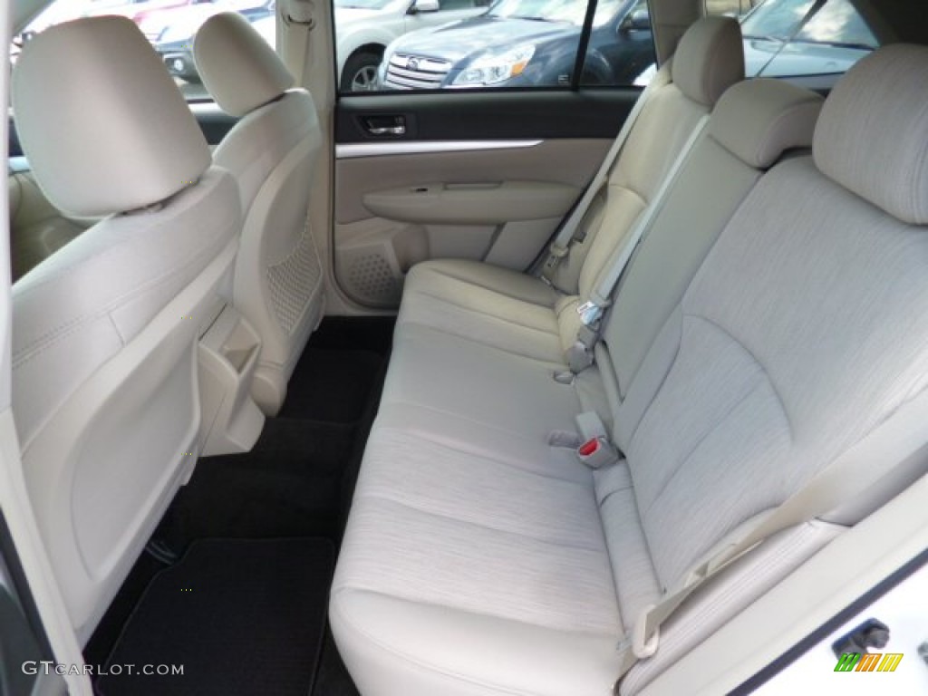 2014 Subaru Outback 2.5i Premium Rear Seat Photo #84082127