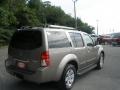 2007 Storm Gray Nissan Pathfinder LE  photo #10