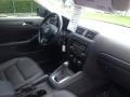 Black - Jetta SE Sedan Photo No. 12