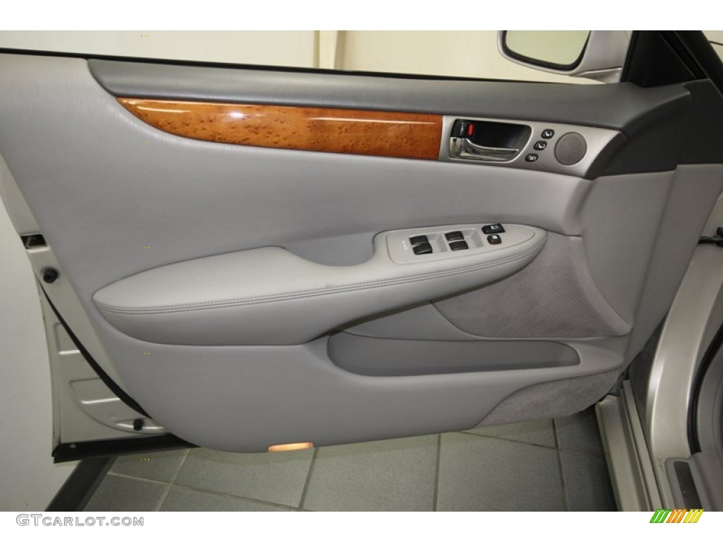 2005 Lexus ES 330 Black Door Panel Photo #84084650