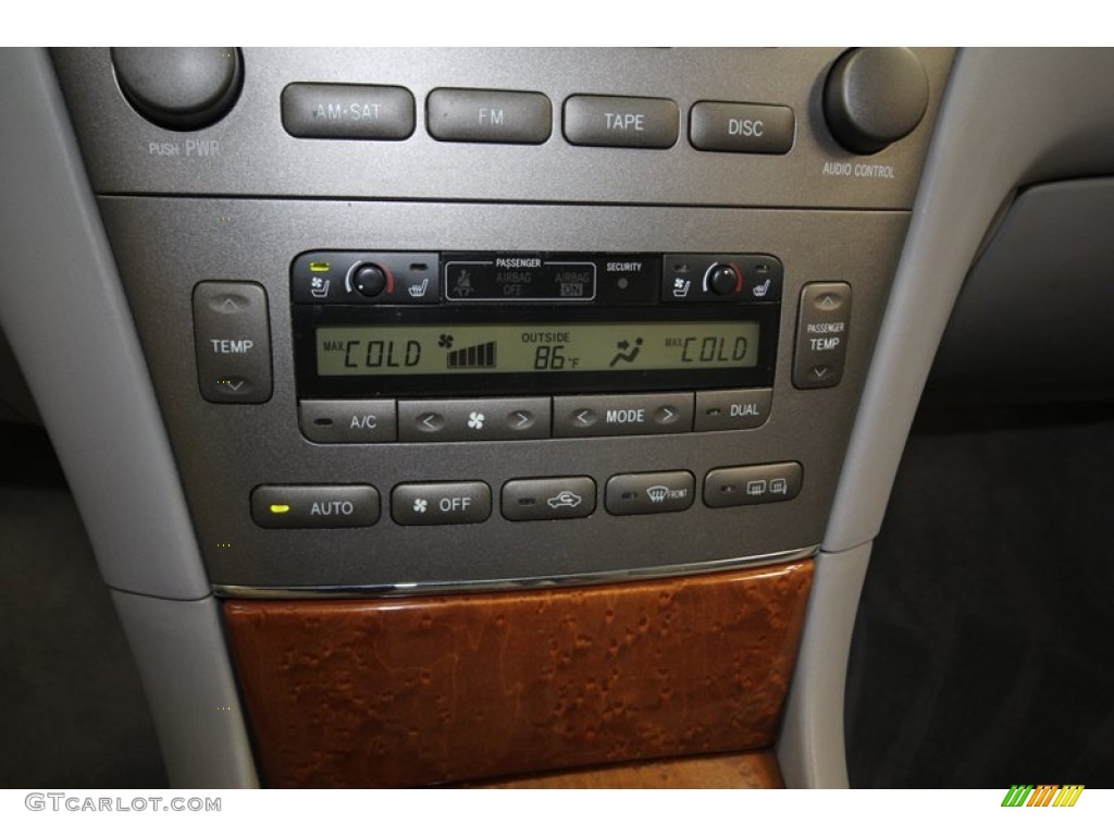 2005 Lexus ES 330 Controls Photo #84084740