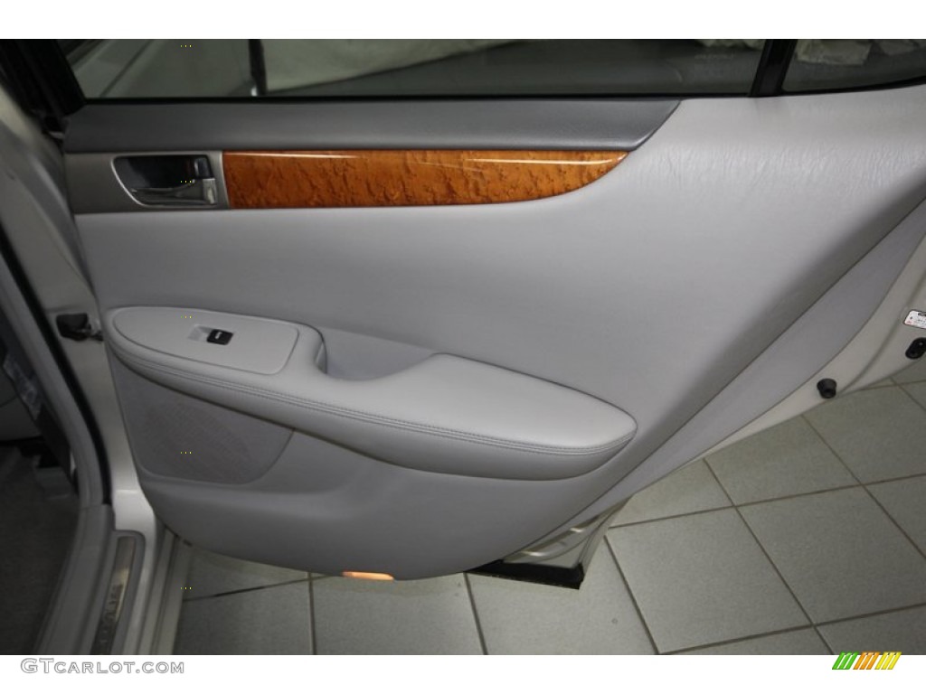 2005 Lexus ES 330 Black Door Panel Photo #84084935