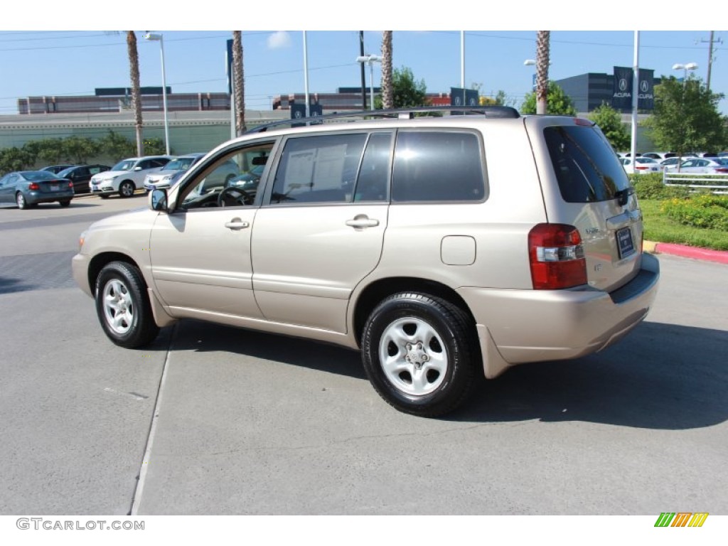 2005 Highlander V6 - Sonora Gold Pearl / Ivory photo #7