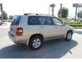 2005 Sonora Gold Pearl Toyota Highlander V6  photo #8