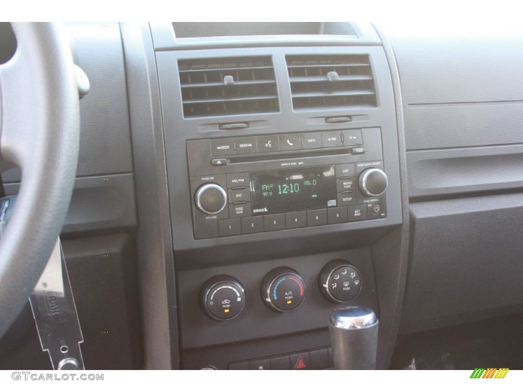 2011 Nitro Heat 4.0 - Blackberry Pearl / Dark Slate Gray photo #23