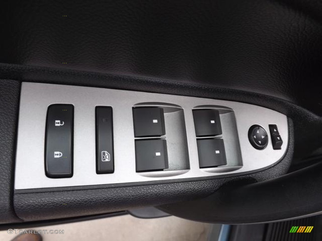 2011 GMC Sierra 1500 SLE Extended Cab 4x4 Controls Photo #84090164