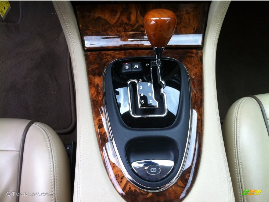 2007 Jaguar XJ XJ8 L Transmission Photos