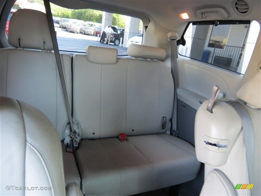 2012 Sienna XLE - Silver Sky Metallic / Light Gray photo #14
