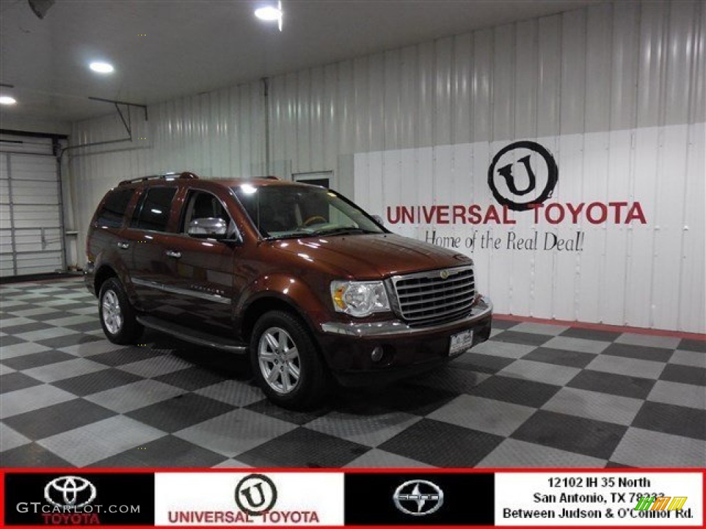 2007 Aspen Limited HEMI - Cognac Crystal Pearl / Dark Khaki/Light Graystone photo #1