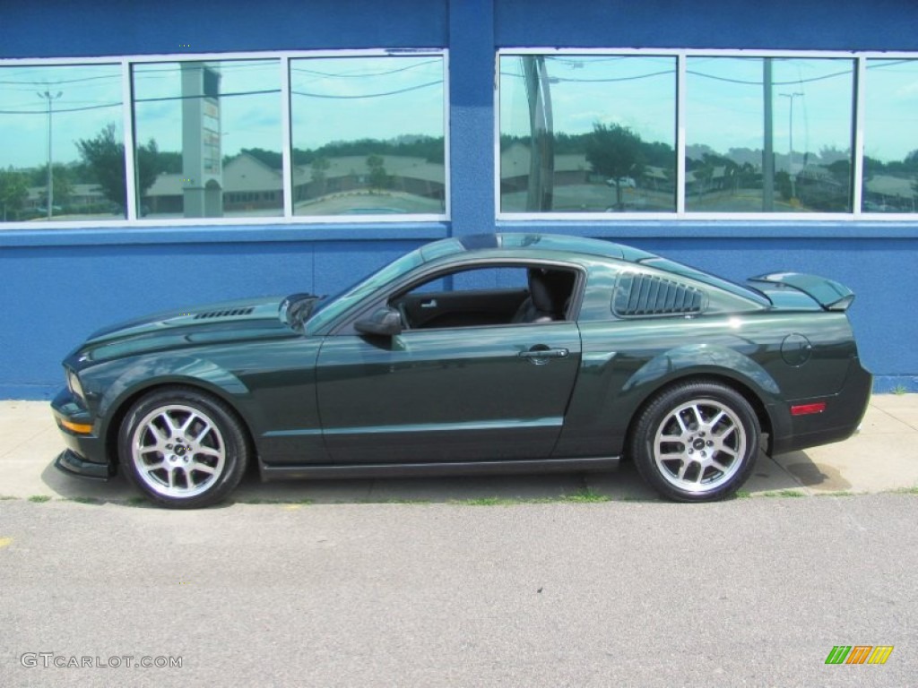 2008 Mustang Bullitt Coupe - Highland Green Metallic / Dark Charcoal photo #3