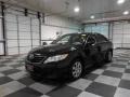 Black - Camry LE Photo No. 3
