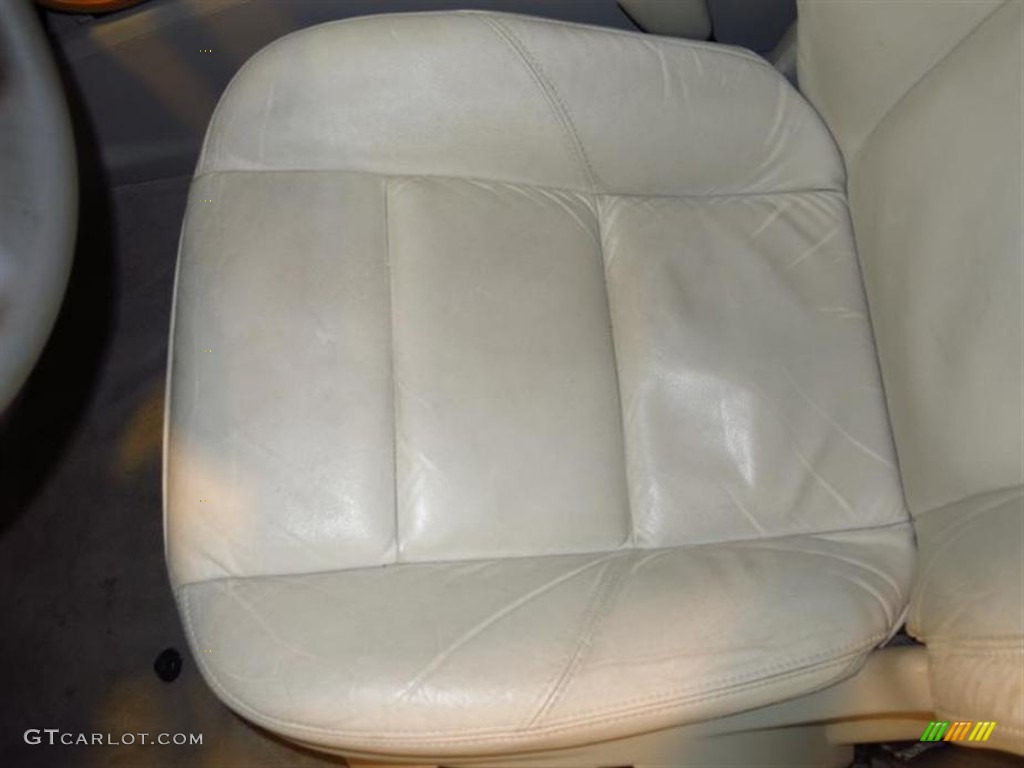 2008 C70 T5 - Ice White / Calcite Cream photo #16