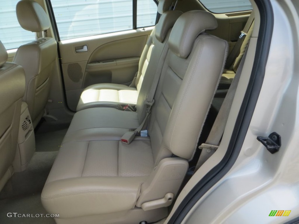 2005 Ford Freestyle Limited Rear Seat Photos