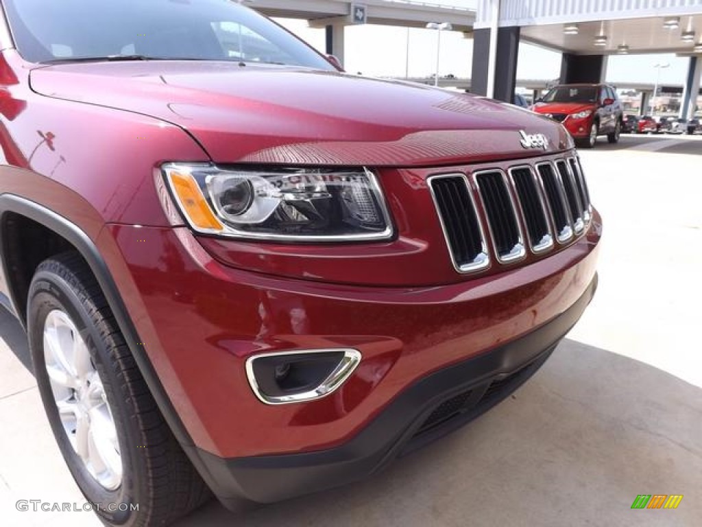 2014 Grand Cherokee Laredo - Deep Cherry Red Crystal Pearl / Morocco Black photo #14